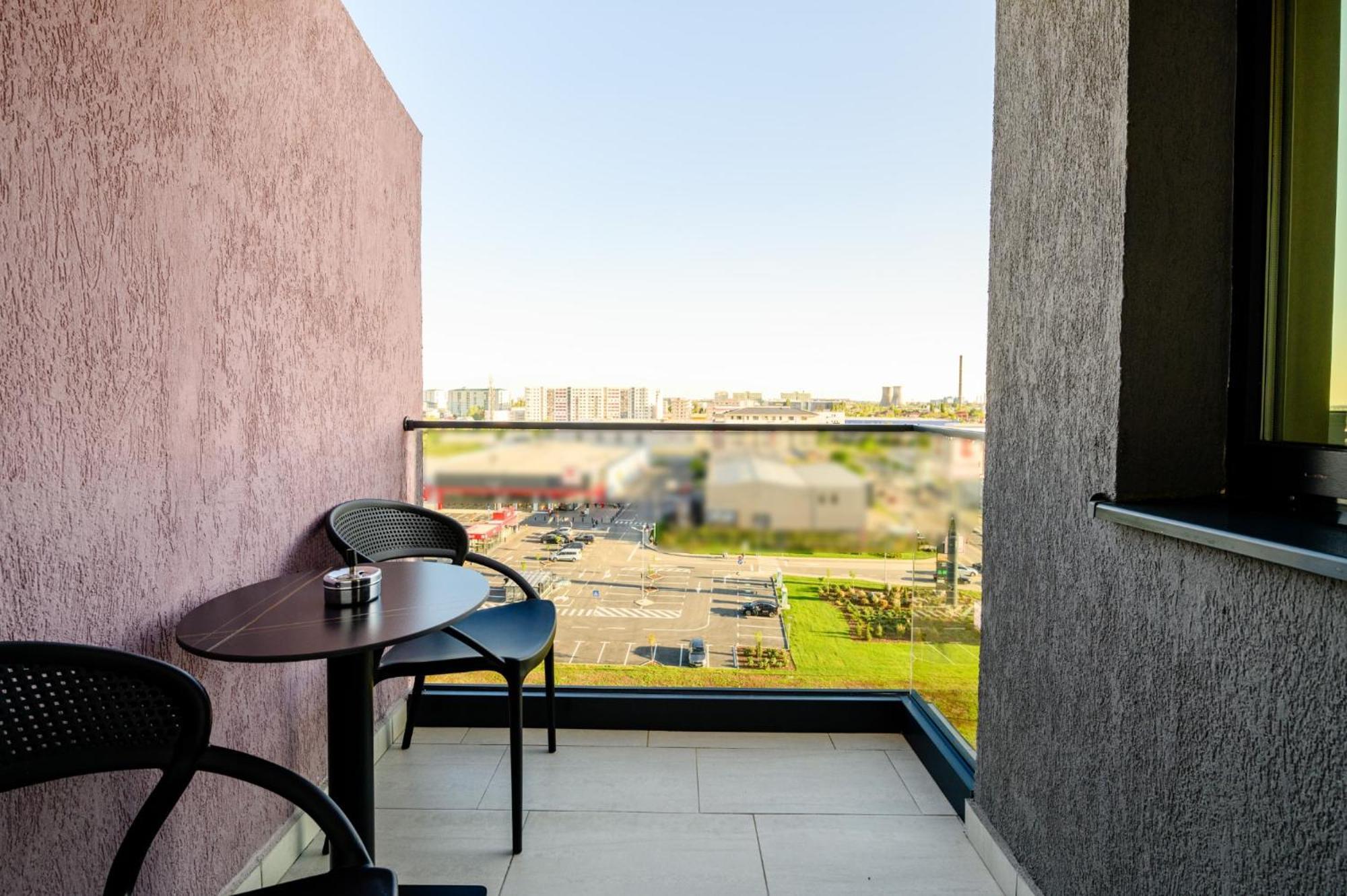 Elitte Inn & Suites Rosu Экстерьер фото